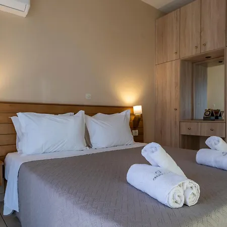 Kefalonian Oneira Mousata