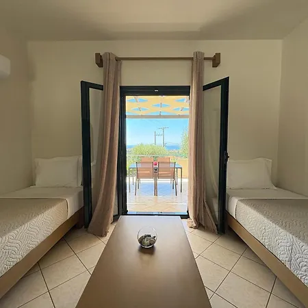 Kefalonian Oneira * Mousata