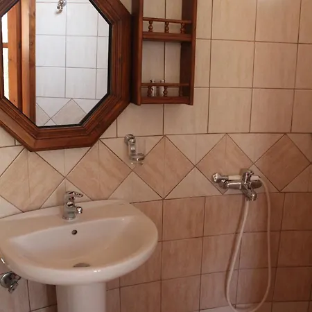 Kefalonian Oneira Tatil Evi *