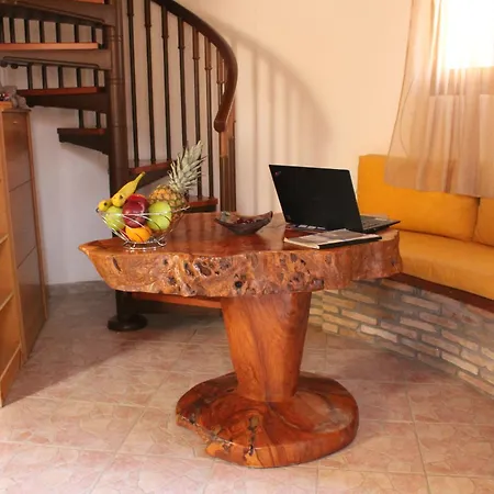 Kefalonian Oneira Mousata